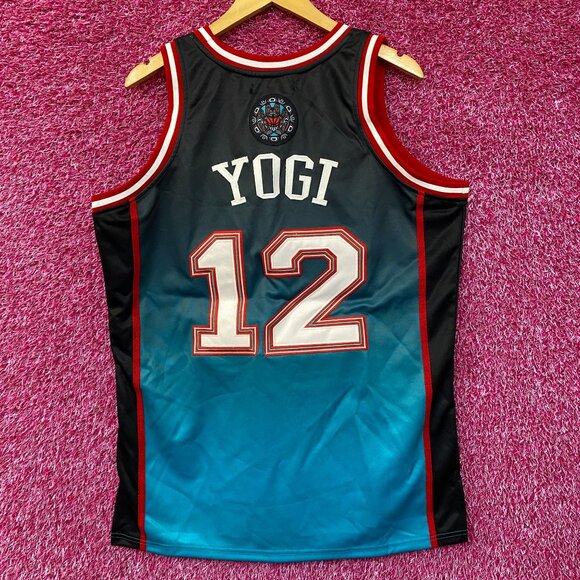 Headgear Classics Yogi Bear Vancouver Basketball Jersey XL - Picture 4 of 5
